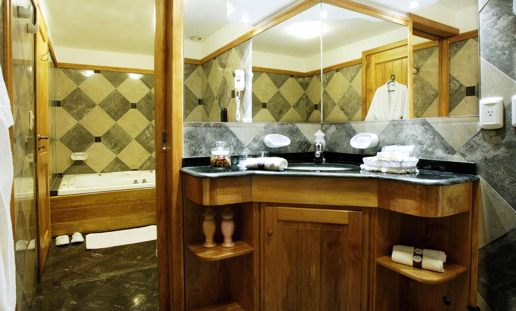 Huinid Bustillo Hotel & Spa Σαν Κάρλος ντε Μπαριλότσε Δωμάτιο φωτογραφία